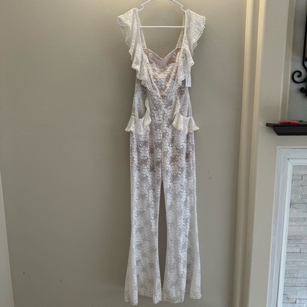 Elegant White Lace Jumpsuit